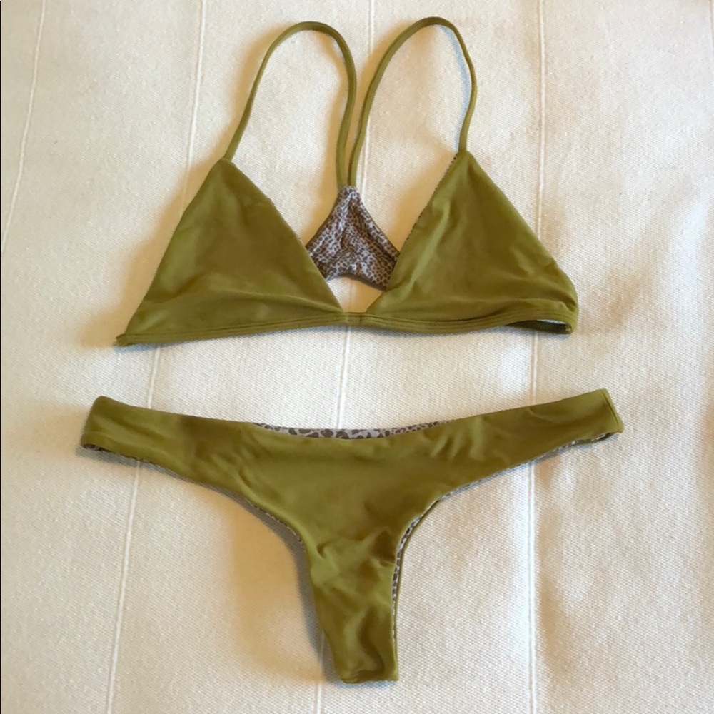 Acacia Shaka Top and Hookipa Bottom